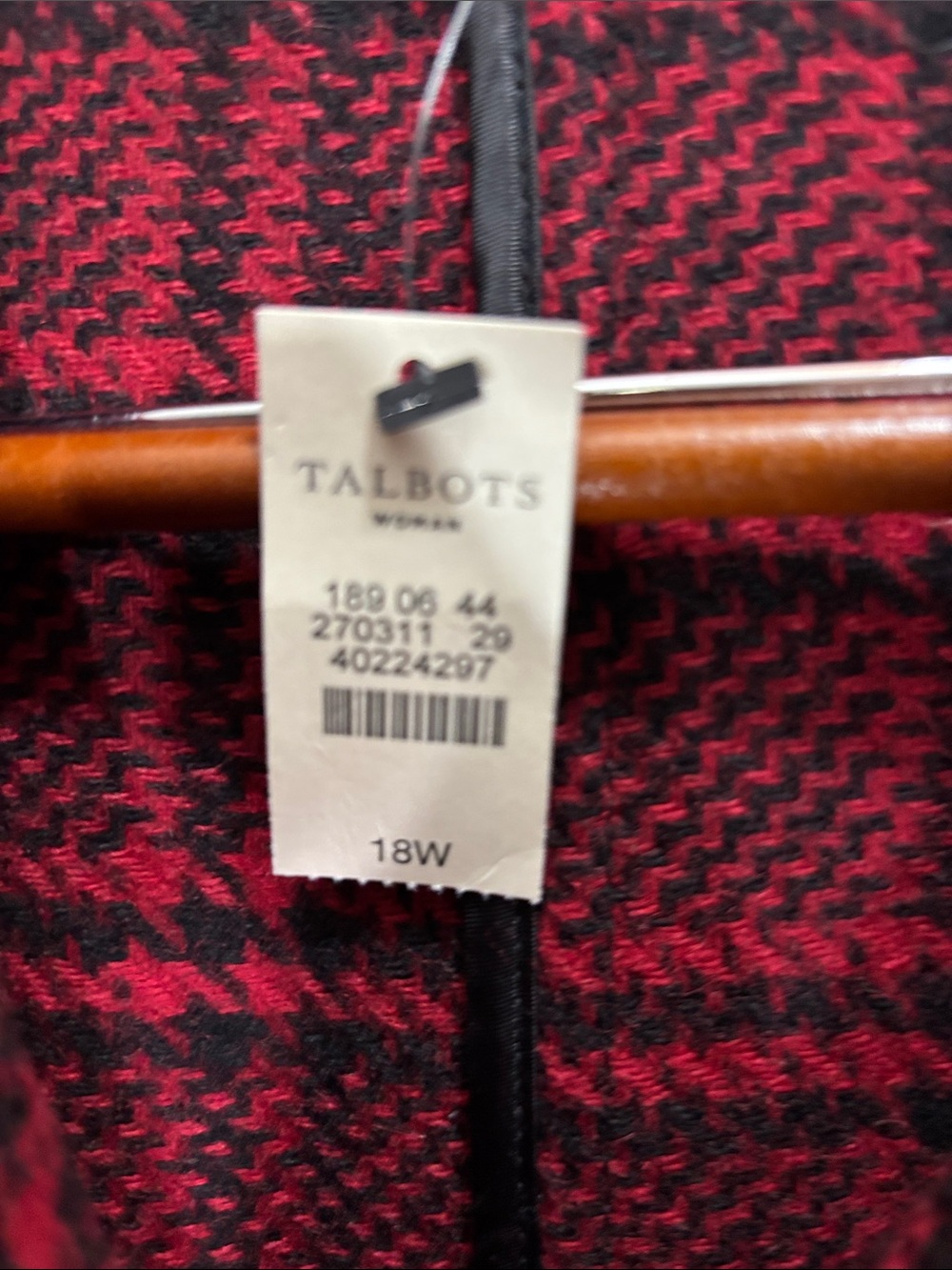 Talbots NWT Red & Black Plaid Wool Blend Tailored Jacket Blazer Plus Size 18W - Picture 2 of 11